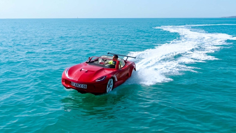 Лодка Ferrari