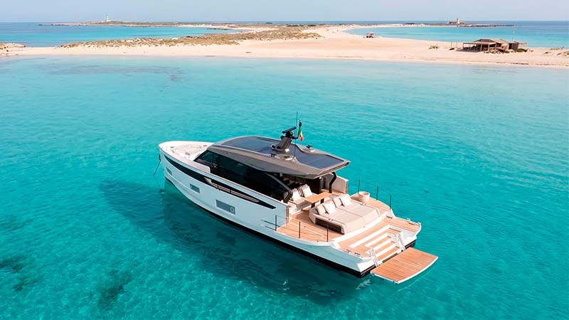 Azimut Seadeck 6
