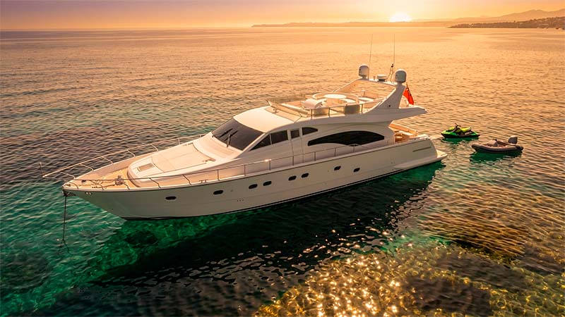 Ferretti 68