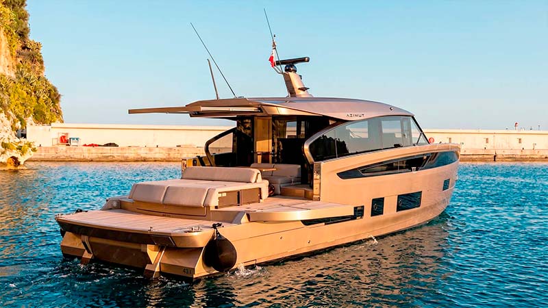 Azimut Seadeck 6