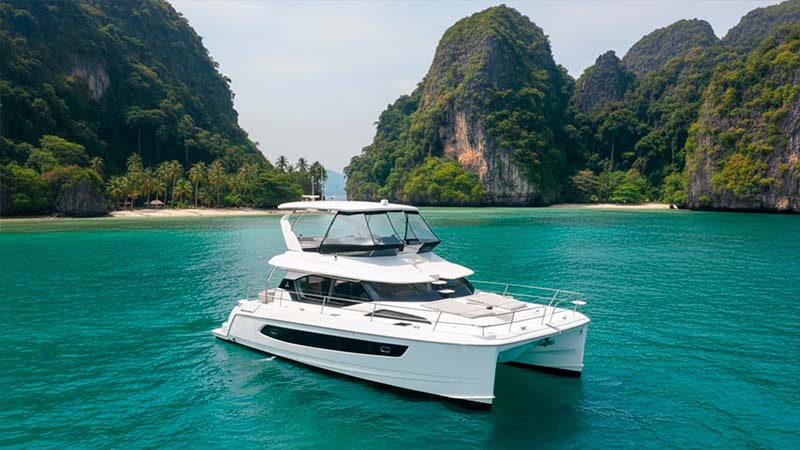 Aquila 44