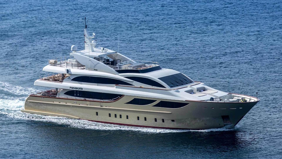 Аренда суперяхты Astondoa 149 Panakeia на Пхукете