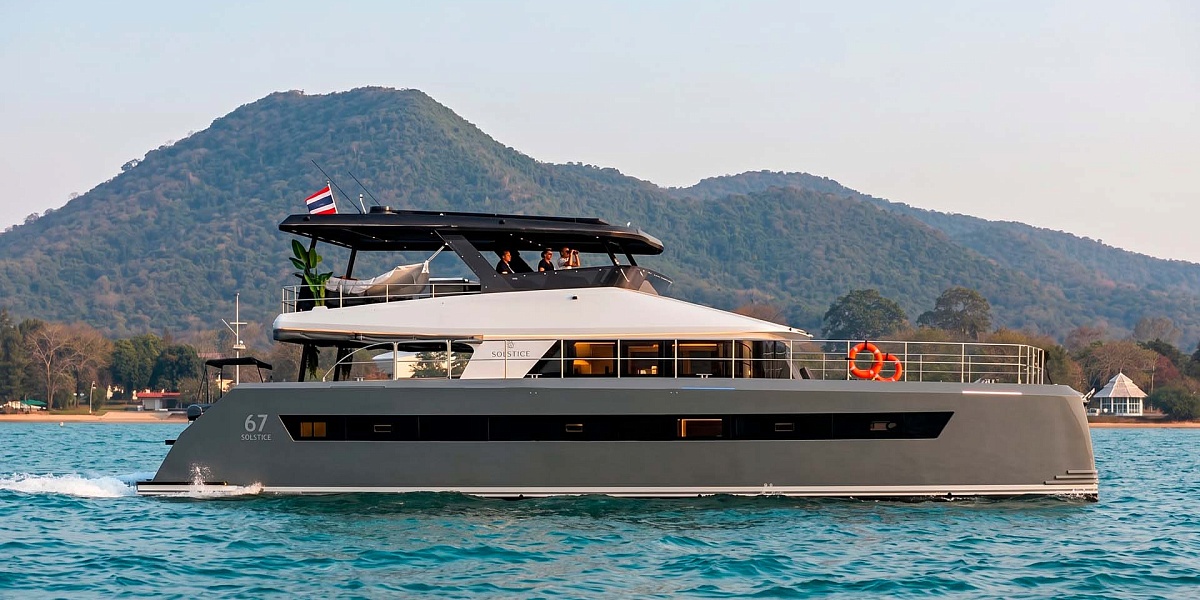Продажа моторного катамарана Floeth Yachts Solstice 67 на Пхукете