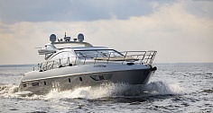 Аренда моторной яхты Azimut 62S в Санкт-Петербурге
