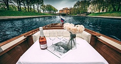 Аренда катера МИА в Санкт-Петербурге