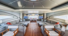 Mangusta 108 JFF салон - чартер мега яхты во Франции