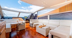 Аренда яхты Sunseeker Predator 68 на Ибице - салон