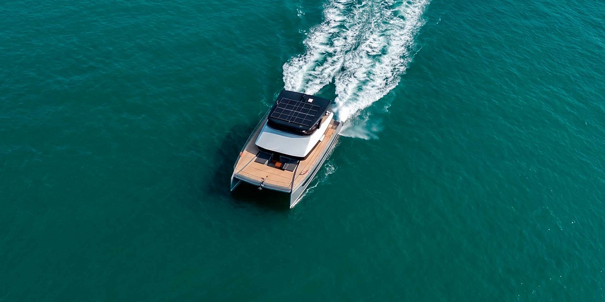 Продажа моторного катамарана Floeth Yachts Solstice 67 на Пхукете