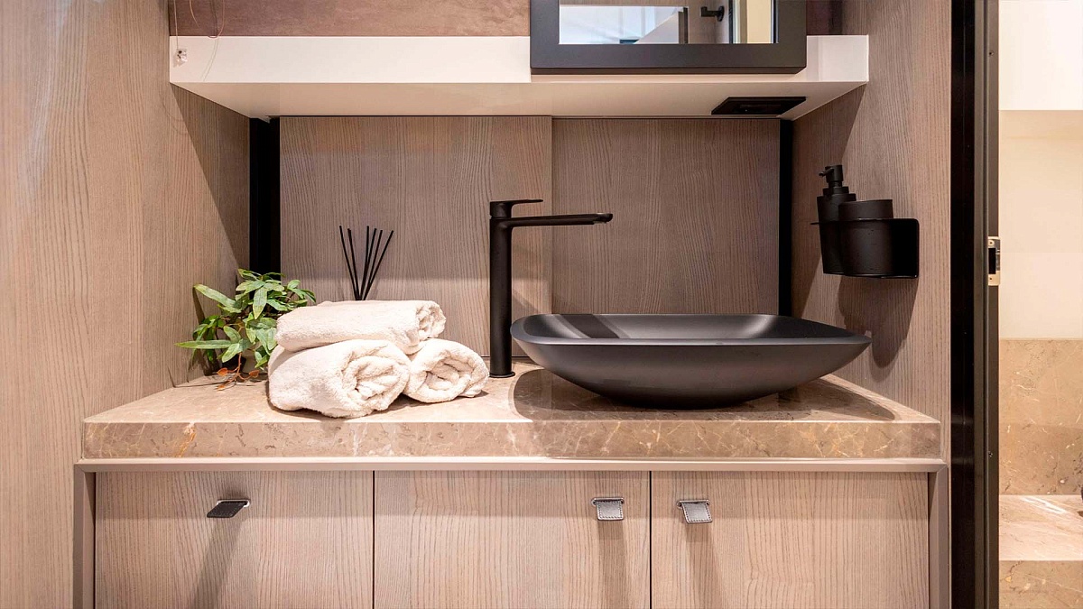 Аренда яхты Cranchi A46 Luxury Tender во Франции