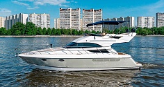 Аренда яхты Fairline Phantom 40 в Москве и Подмосковье