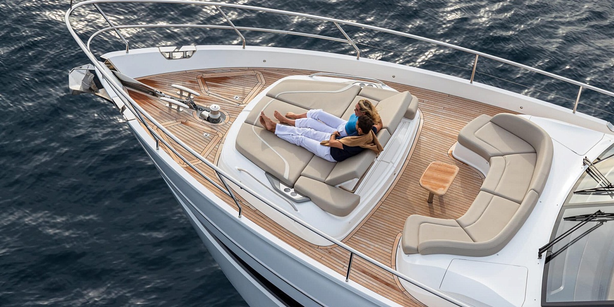 Аренда яхты Princess 72 во Франции