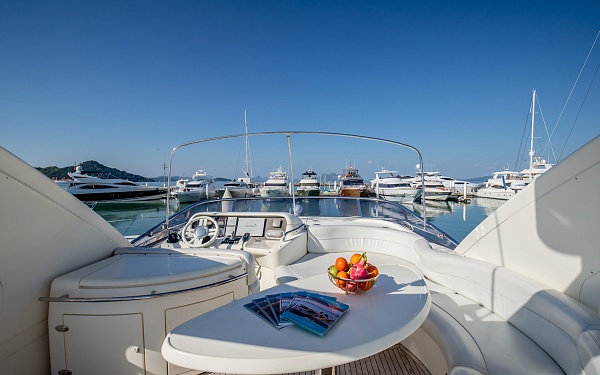 Аренда моторной яхты Azimut 55 MY After 8 на Пхукете, Тайланд