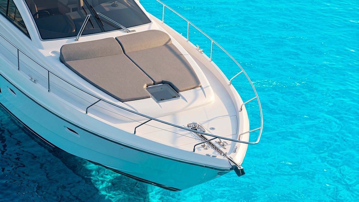Аренда яхты Ferretti 53 на Миконосе - лежаки на носу