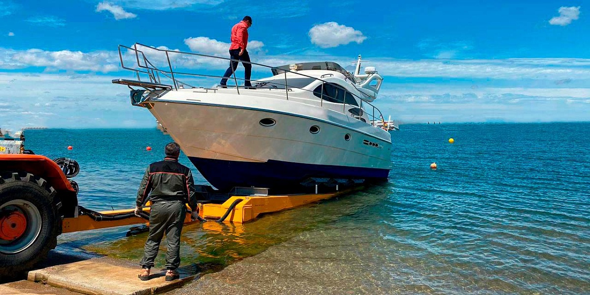 Продается Azimut 39 с флайбриджем