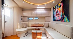 Аренда яхты Pershing 54 на Миконосе - салон