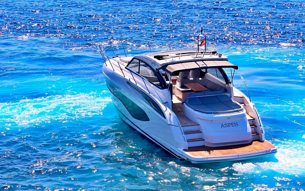 Аренда яхты Princess V50 на Ибице