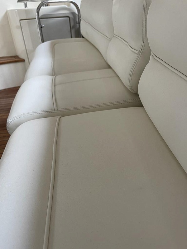 Продается Azimut 39 с флайбриджем