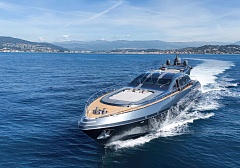 Купить яхту Mangusta 108 во Франции