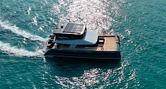 Купить моторный катамаран Floeth Yachts Solstice 67 - вид сверху