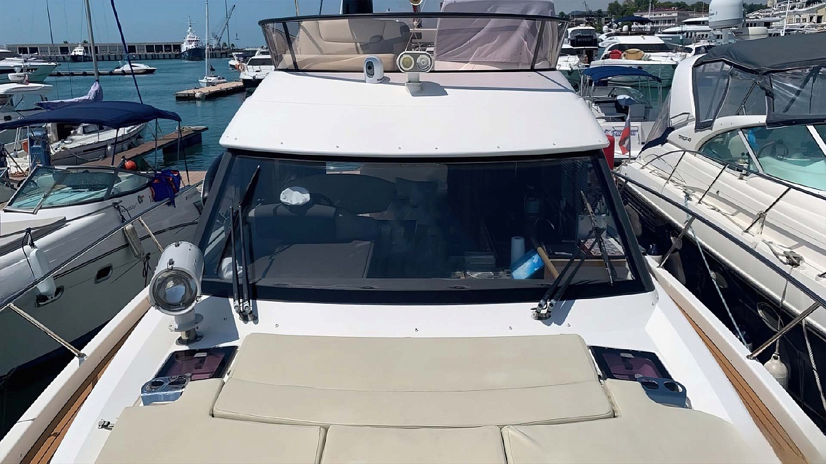 Аренда яхты Bavaria 420 Virtess в Сочи