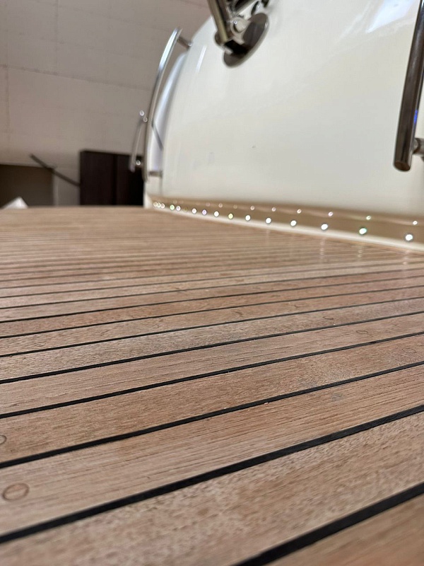Продается Azimut 39 с флайбриджем
