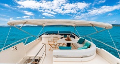 Аренда яхты Riva 70 Aria Blue на Пхукете - флайбридж