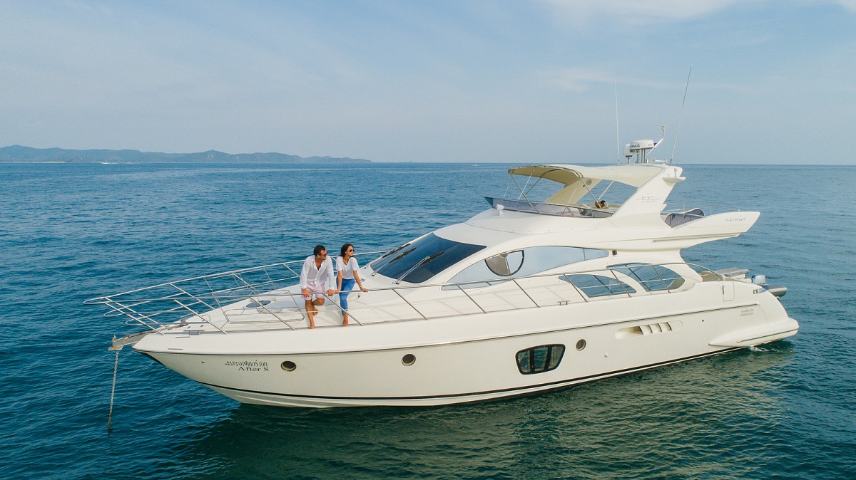 Аренда моторной яхты Azimut 55 MY After 8 на Пхукете, Тайланд