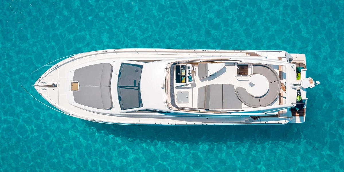 Аренда яхты Ferretti 53 на Миконосе - вид сверху