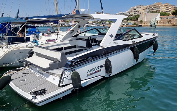 Monterey 378