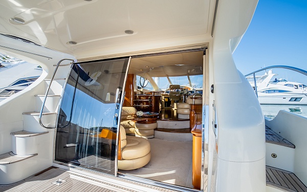 Аренда моторной яхты Azimut 55 MY After 8 на Пхукете, Тайланд
