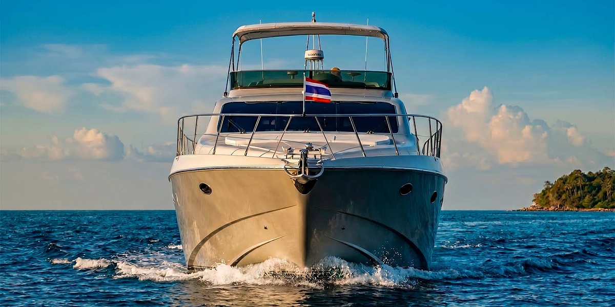 Аренда яхты Riva 70 Aria Blue на Пхукете - круиз на острова