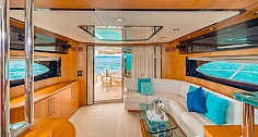 Аренда яхты Riva 70 Aria Blue на Пхукете - салон