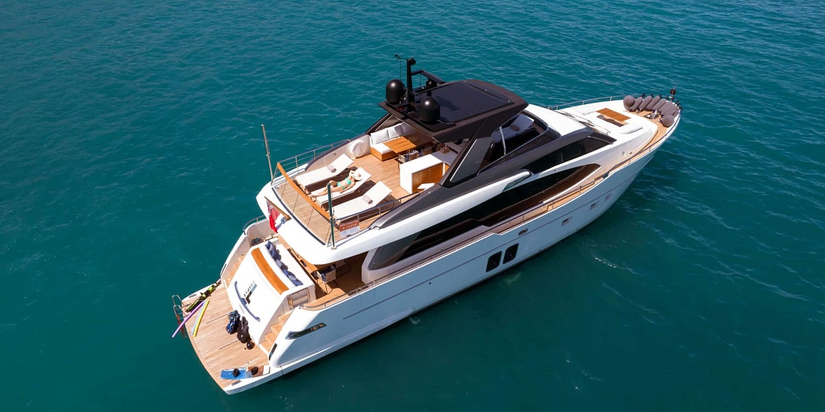 Аренда яхты Sanlorenzo 78 - TRIPLE L во Франции